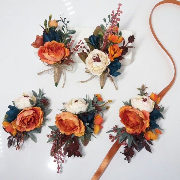 Fall wedding boutonniere, Bornt Orange Blue boutonnieres, Men's boutonniere, Groom Groomsmen buttonhole,