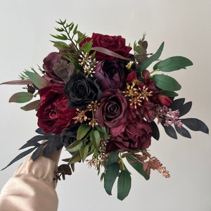 Burgundy Black Bridal Bouquet, Cascading bouquet Wedding bouquet, Bridesmaid bouquets Wedding Boho Bouquet, Flower bouquet