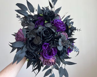 Bouquet de mariée gothique violet et noir : mariage de fleurs de soie