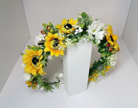 Sunflower crown, Yellow Flower crown ,Bridal headband Sunflower bouquet,Flower hair wreath,Flower halo,Wildflowers crown ,Ukrainian wreath