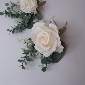 White boutonniere Eucalyptus Ivory boutonniere, Rustic Boutonniere, Boutonniere for men,Groomsmen buttonhole Boho wedding