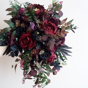 Cascading bouquet Burgundy Black Bridal Bouquet, Wedding bouquet, Bridesmaid bouquets Wedding Boho Bouquet, Flower bouquet