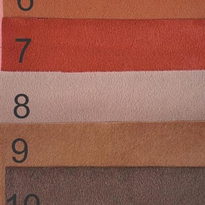 Tela de pelo corto prensada y atrevida para manualidades y confección de ositos de peluche en miniatura.