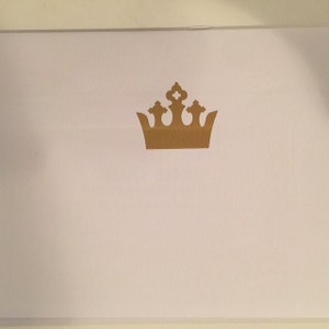 35 metallic gold crown stickers, decals, princess party decoration, invitation envelope seal, king removable wallpaper image 4