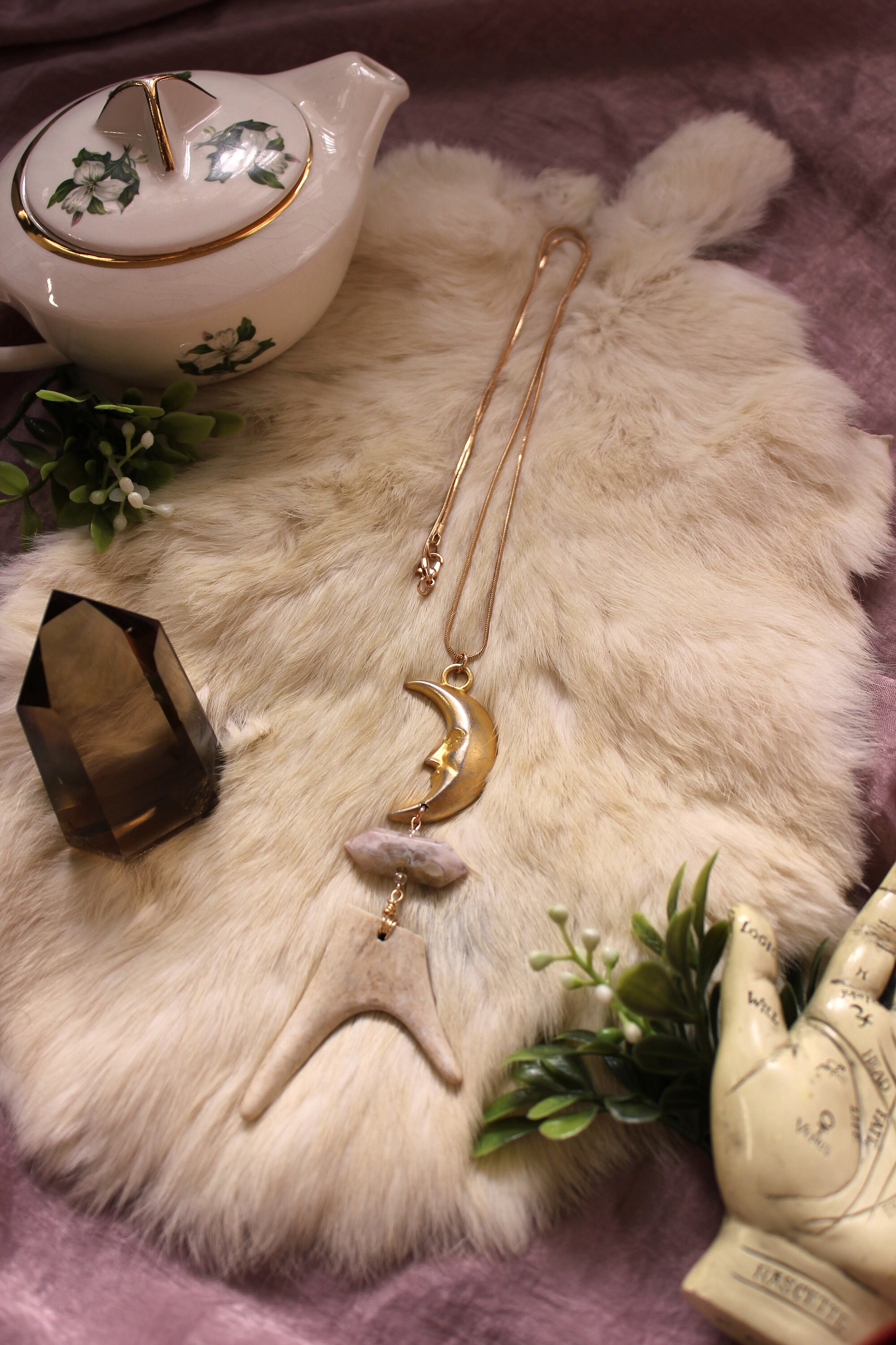 Half moon bone necklace best sale