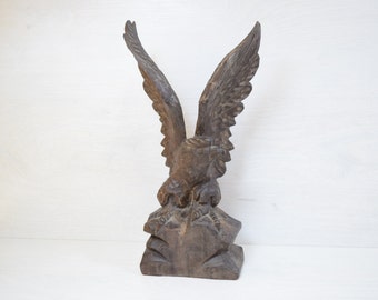 Vintage Decorative Handmade Handcarved Figurine Wooden Eagle Shelf Decoration