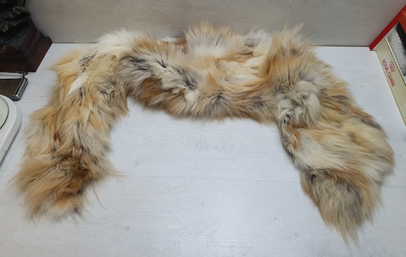 Vintage Fox Fur Scarf Drape Stole Wrap Collar Sha… - image 1