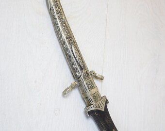 希少　アラビアの短剣　アンティーク 特別なアンティークスタイルのダガー