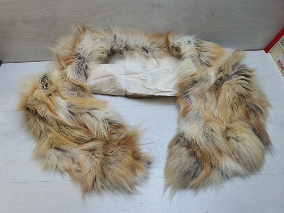 Vintage Fox Fur Scarf Drape Stole Wrap Collar Sha… - image 2