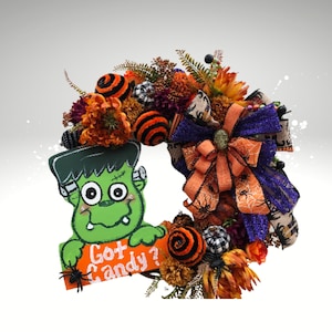 Frankenstein Wreath, Halloween Door Decoration, Frankenstein Home Decor, Door Hanger , Halloween Wreath, Front Door Wreath, Fall Wreath