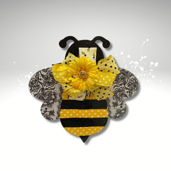 Bee Happy Candle, Bumble Bee Candle, Bumble Bee Gifts, Bee Keeper Gifts, Bee  Lover Gifts, Gifts for Mom, Housewarming Gifts, Gifts for Fr 