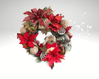 Handcrafted Woodland Christmas Wreath: Rustic Holiday Door Decor