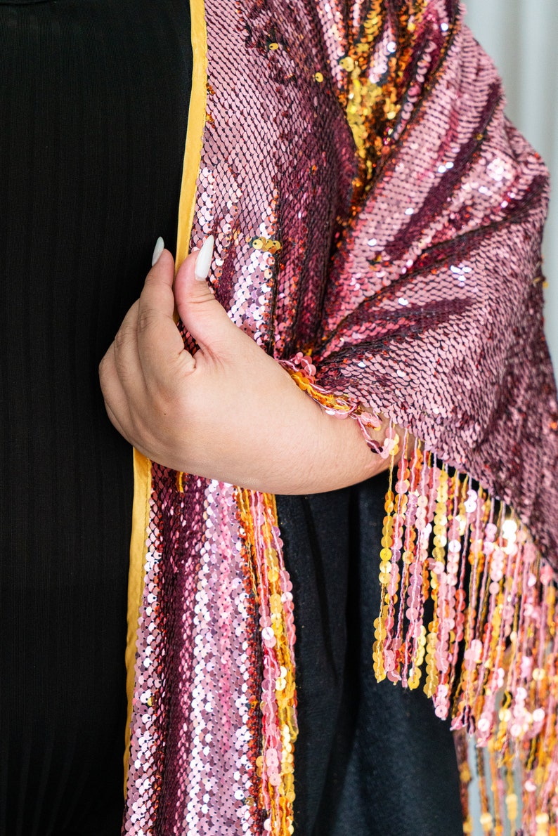 Pink Champagne long kimono. Pink and gold reversible sequins perfect for festival outfits, glamorous party wear and summer evenings. image 6