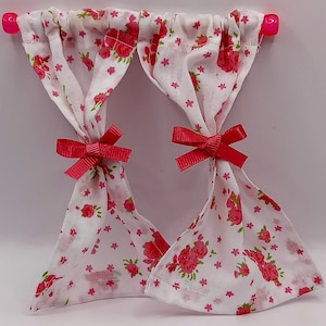 Miniature Pink Rose Curtain 1 12 Scale