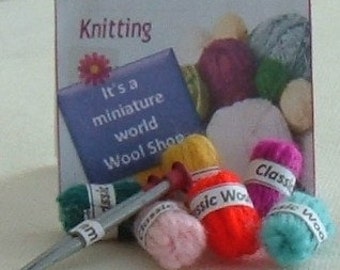 Miniature Balls of Wool and Knitting Needles 1 12 Scale