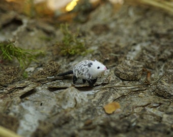 Opossom miniature, figurine d'opossum en argile, petit opossum