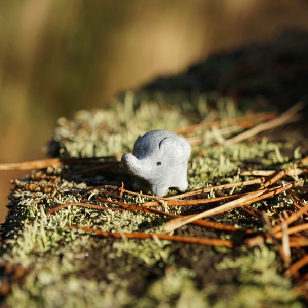 micro elephant, miniature elephant, baby elephant, miniature clay elephant, clay animal figurine, fairu house decoration, terrarium decor