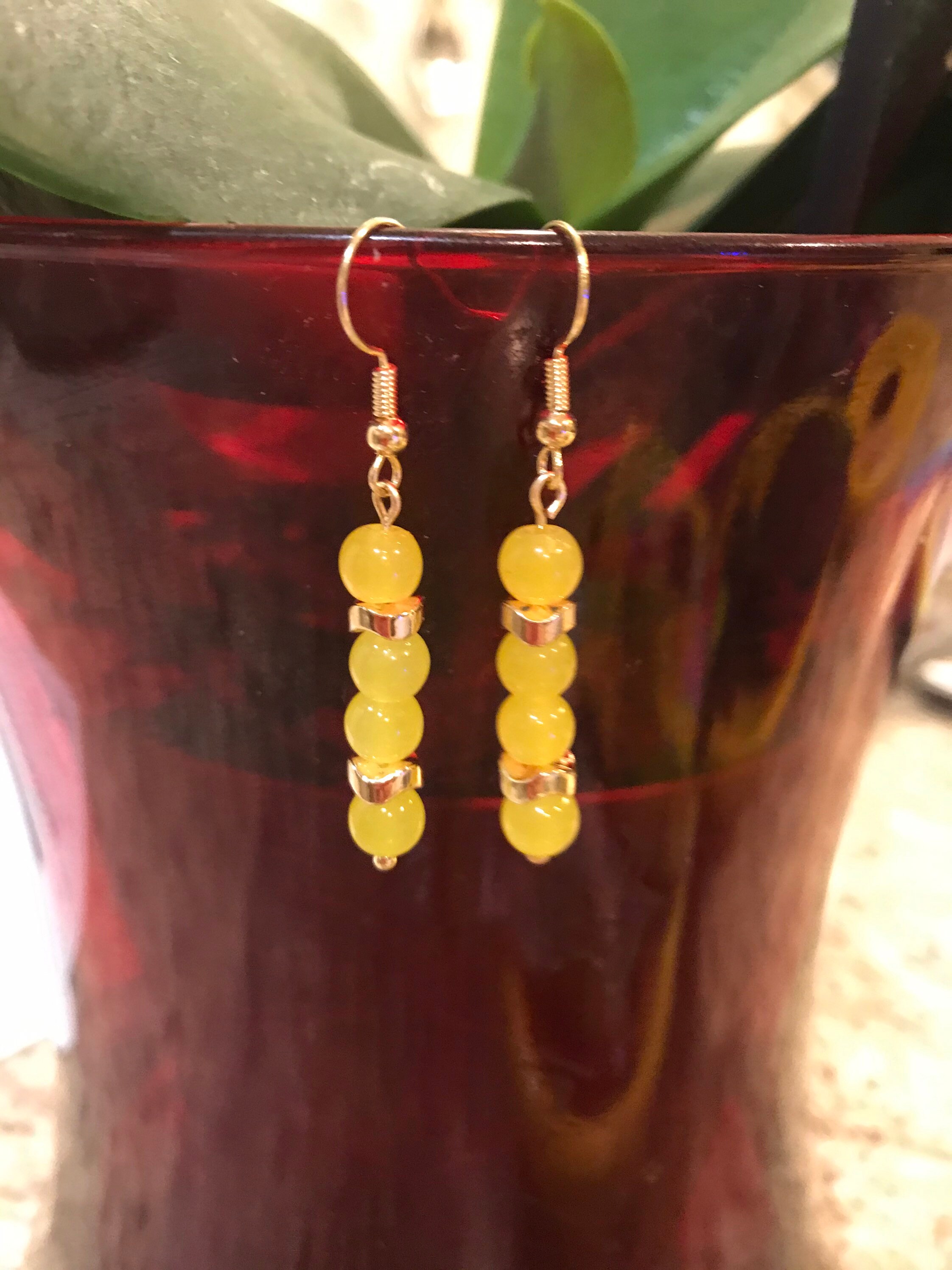 Gelbe Tropfen handgefertigte Ohrringe. | Etsy