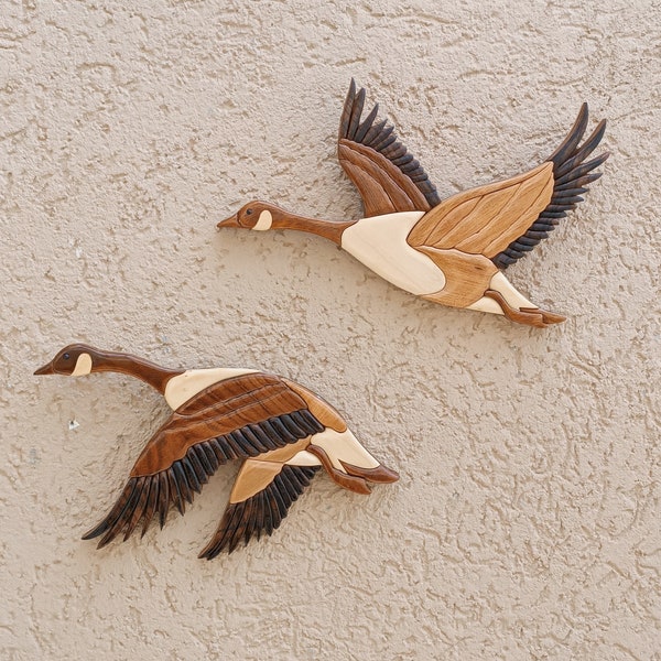 Pareja de gansos canadienses en vuelo, pájaros, arte, arte de madera con intarsia, animal, arte de madera con intarsia, madera, tallado, incrustaciones, decoración 3D, ganso