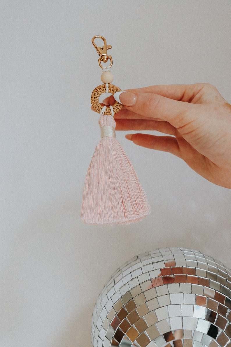 Rattan Tassel Keychain Essential Oil Keychain Diffuser - Etsy