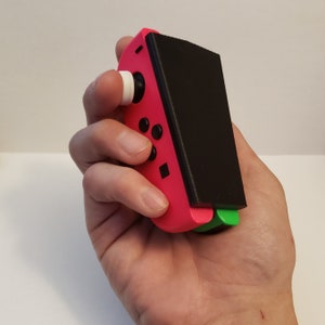 Empuñadura para Joy-Con de una mano - Para diestros - Nintendo Switch - Ayuda fácil de usar para personas con discapacidad - Pequeña y portátil - Envío con seguimiento gratuito