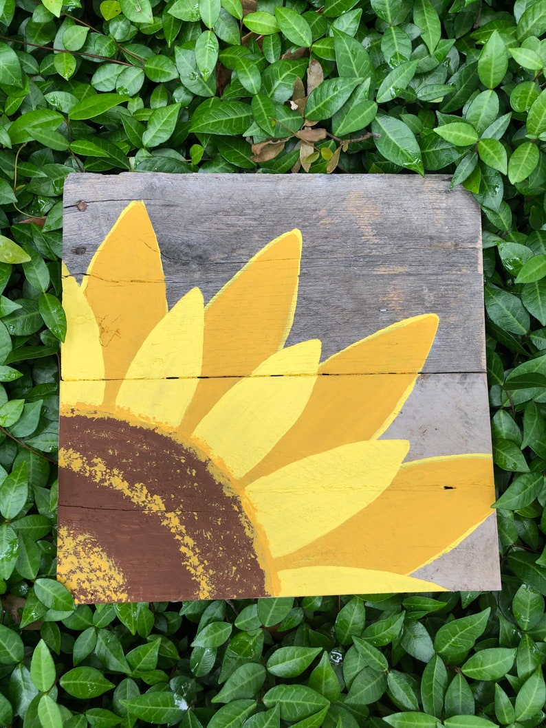 Wood Pallet Sign- Hand Painted Sunflower, pallet art 