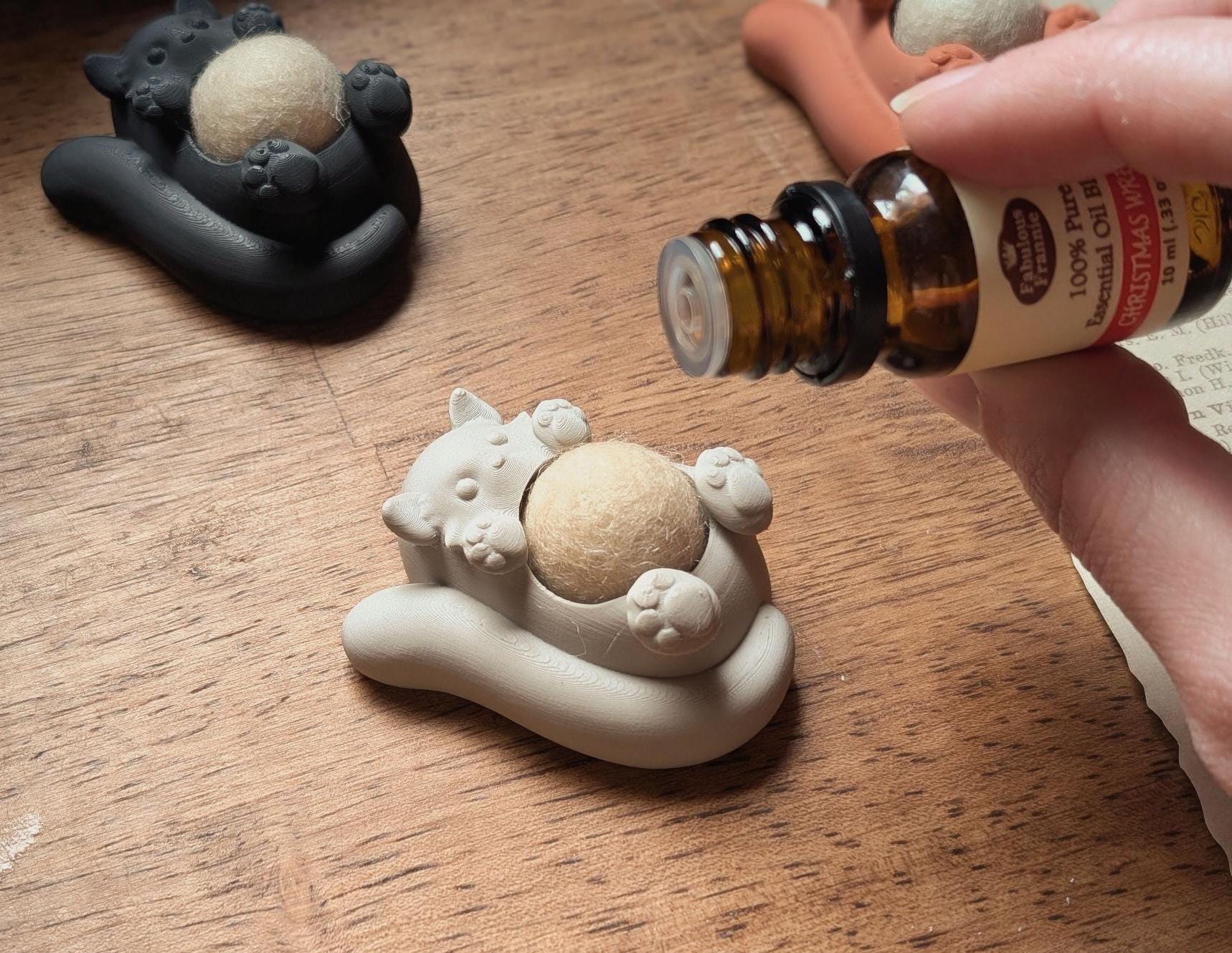 3D Printed Cat Air Freshener: Wool Ball Essential Oil Diffuser