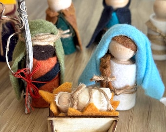 Nativity Peg People Craft Kit for Christmas Baby Jesus in Manger Make it Kit Childrens Nativity Felt and Wooden DIY Kit for Kids and Adults
