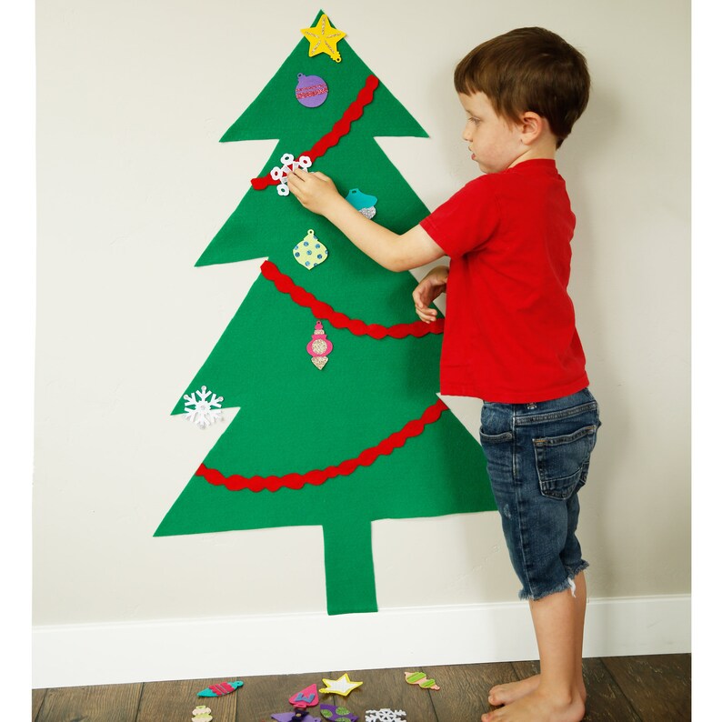 Christmas Tree Felt Playset Pattern
PDF Pattern Christmas Tree with Ornaments
Christmas Tree for kids
Easy Christmas Craft
Felt Christmas Craft
Kids Christmas Craft
PDF Christmas Tree Pattern
Christmas Play