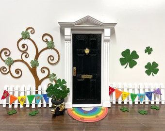 St Pattys Day Decor for your fairy door!