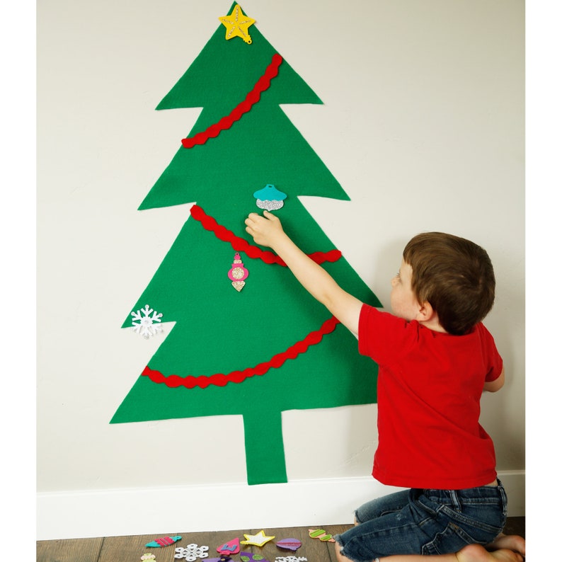 Christmas Tree Felt Playset Pattern
PDF Pattern Christmas Tree with Ornaments
Christmas Tree for kids
Easy Christmas Craft
Felt Christmas Craft
Kids Christmas Craft
PDF Christmas Tree Pattern
Christmas Play