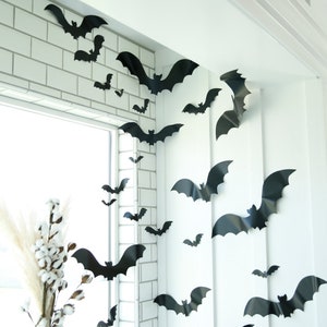 Vinyl bats 24/set - 7 sizes! Use in all kinds of decor! Indoor-Outdoor bats, halloween decor, large bats