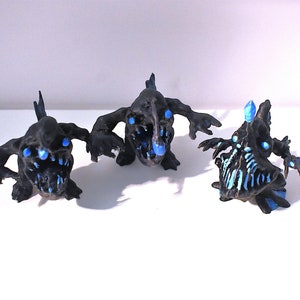 Blackdevil Angleroids, Mini Deep Sea Anglerfish Figurine, Glow in the Dark, Hand-painted 3d-printed Collectible
