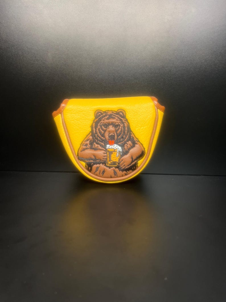 TheGolfClubTrader Beer Drinking Bear Golf Head Cover - Thumbnail 5