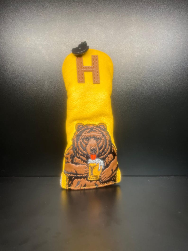 TheGolfClubTrader Beer Drinking Bear Golf Head Cover - Thumbnail 4