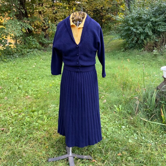 Navy Blue Wool Knit Suit