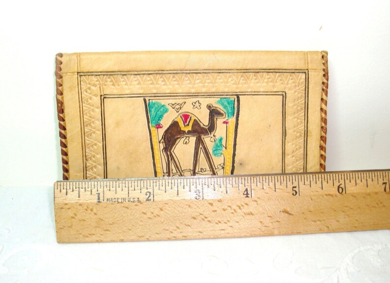 Soft Supple Tooled and painted cover depicts a domesticated camel 5.5 Leather Wallet In good condition 7 pocket desert theme