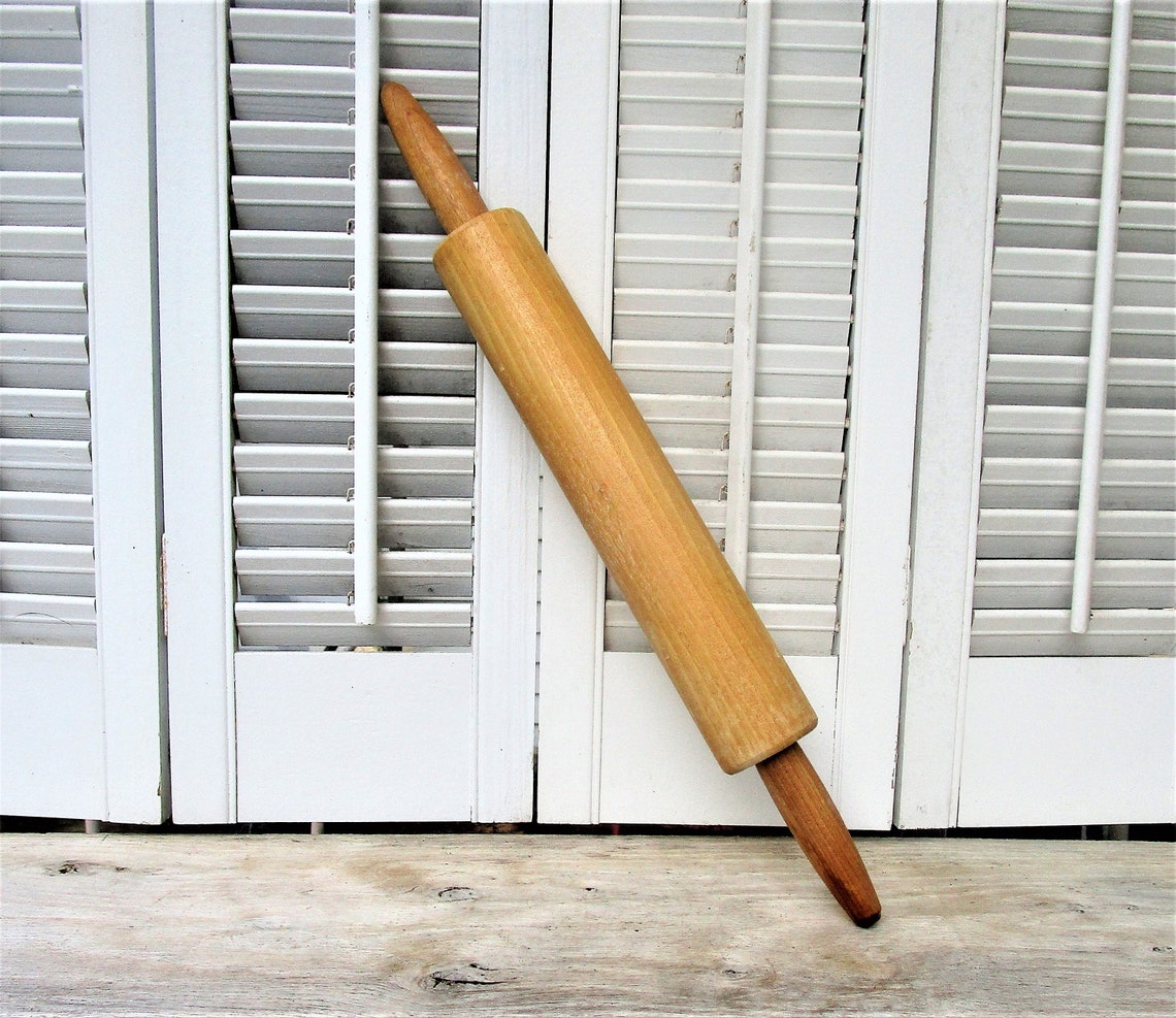 Vintage pastry rolling pin. Roller has a steel rod through it Etsy