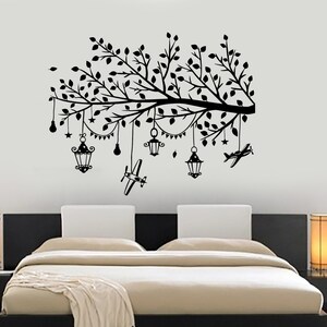 Vinilo decorativo para pared, diseño de rama con juguetes para habitación de niños, decoración de guardería infantil, arte mural 1450dz