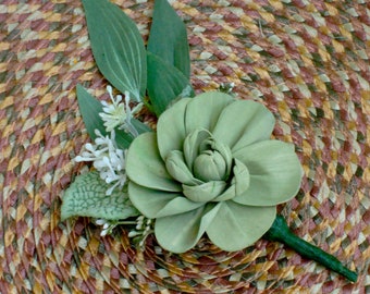 boutonniere, Groom Flowers, Flowers for Him, Wedding Party, Flowers. Father of the Bride, Father of the Groom