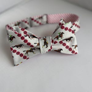 Kentucky Derby Bow Tie Gray