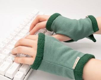 Organic Cotton Juniper Green Computer Gloves, Texting glove, hand warmers Fleece lined, gamer style, unisex, knit wrist warmer, office wear