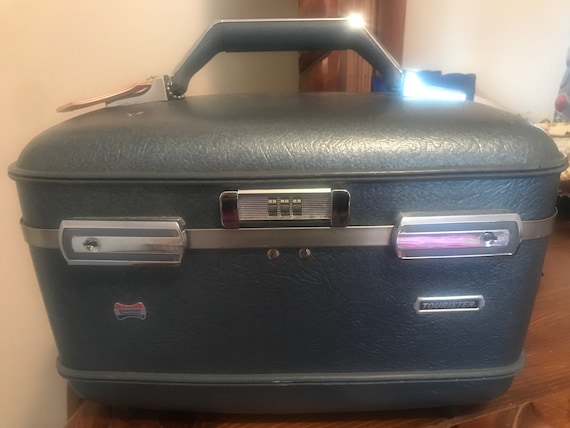 Vintage American Tourister Train Case. Hard shell