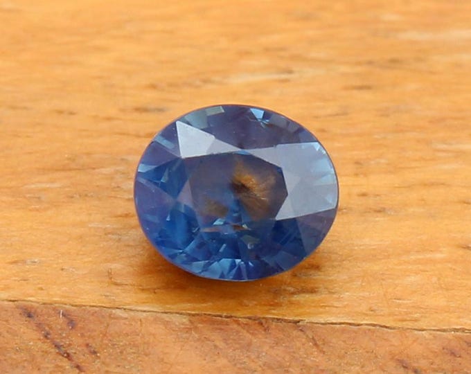 GSI Certified 1 Carat Blue Sapphire: Oval Cut Loose Gemstone, Madagascar