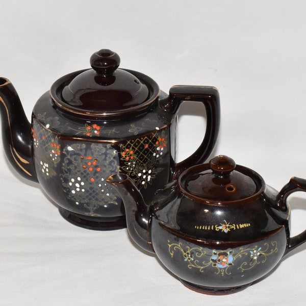 Vintage Japanese Redware Teapots 2 Brown Handpainted Teapots with Moriage Decoration Single Serve Porcelain Teapot Made in Japan Lot D