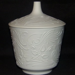 Vintage Kronach Bavaria White Lidded Bowl Mid Century Modern Relief Bowl Germany