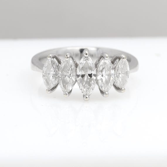 Vintage 18k White Gold Marquise Diamond 5-stone Ring