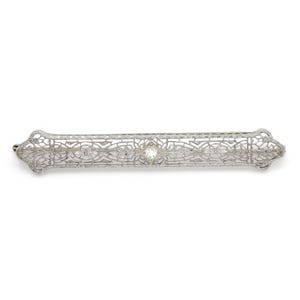 Vintage Filigree Diamond Brooch 14 karat White Gold Brooch Diamond Pin(#7)