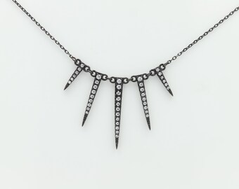Collar de Plata con Púas Forma de Púas Plata de ley 925 bañada en rodio negro