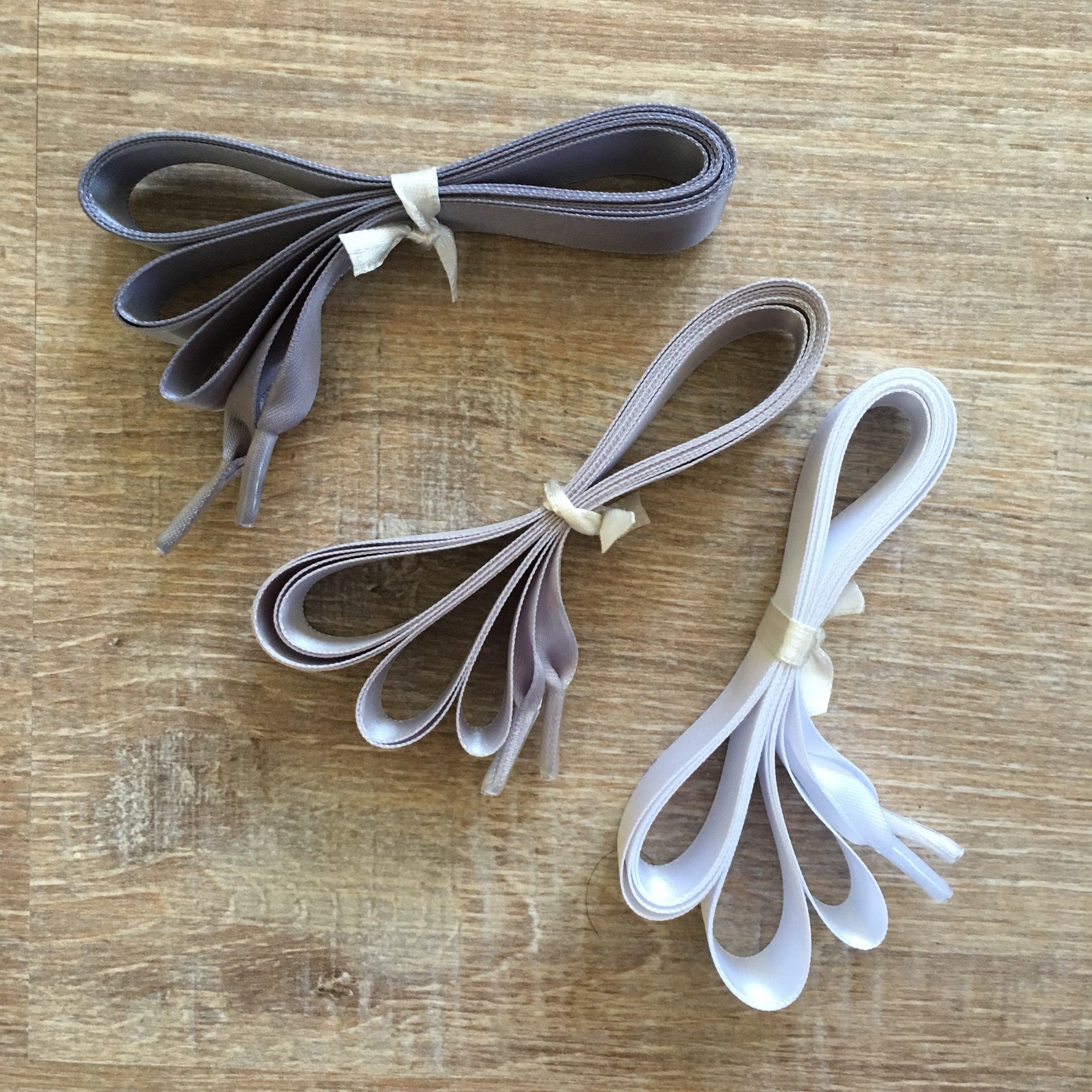 silver shoe laces